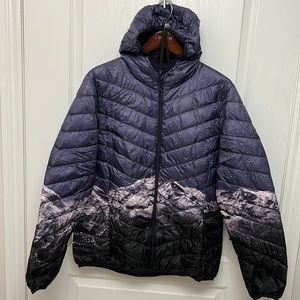 i.FiV5 exclusive Simons packable Ultra light down puffer, size X-LARGE